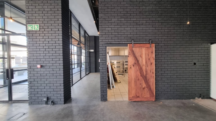 To Let Commercial Property for Rent in Woodstock Western Cape